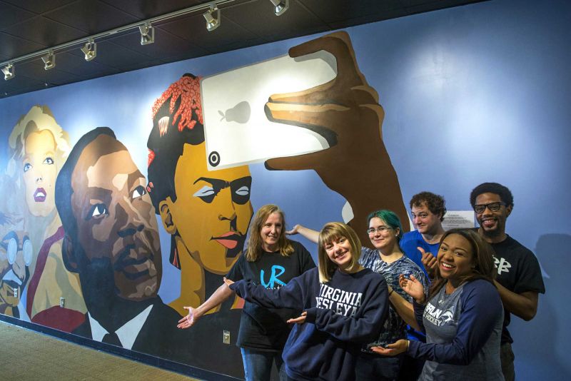 New Batten Center Mural a Historic Selfie