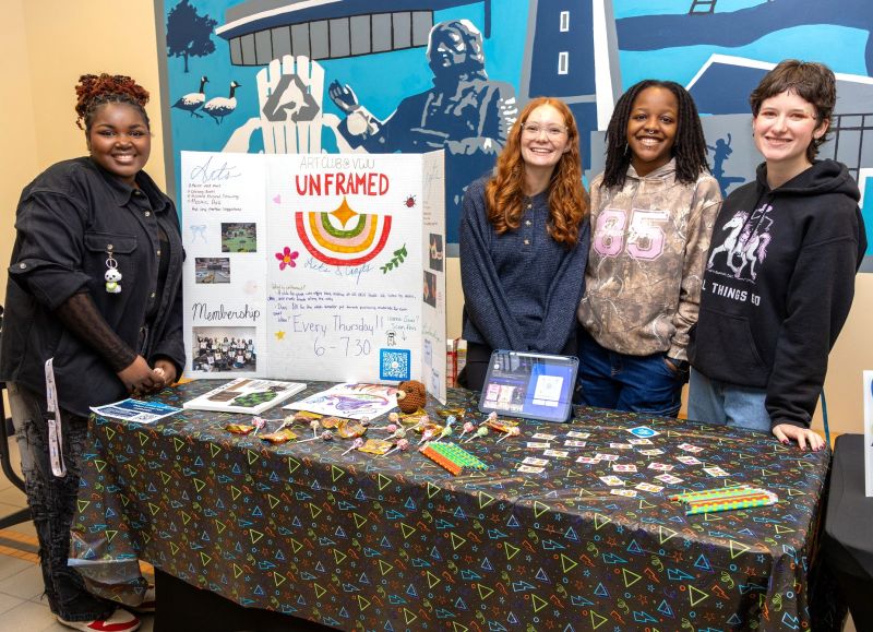 Diving into the Action at the Spring Student Involvement Fair